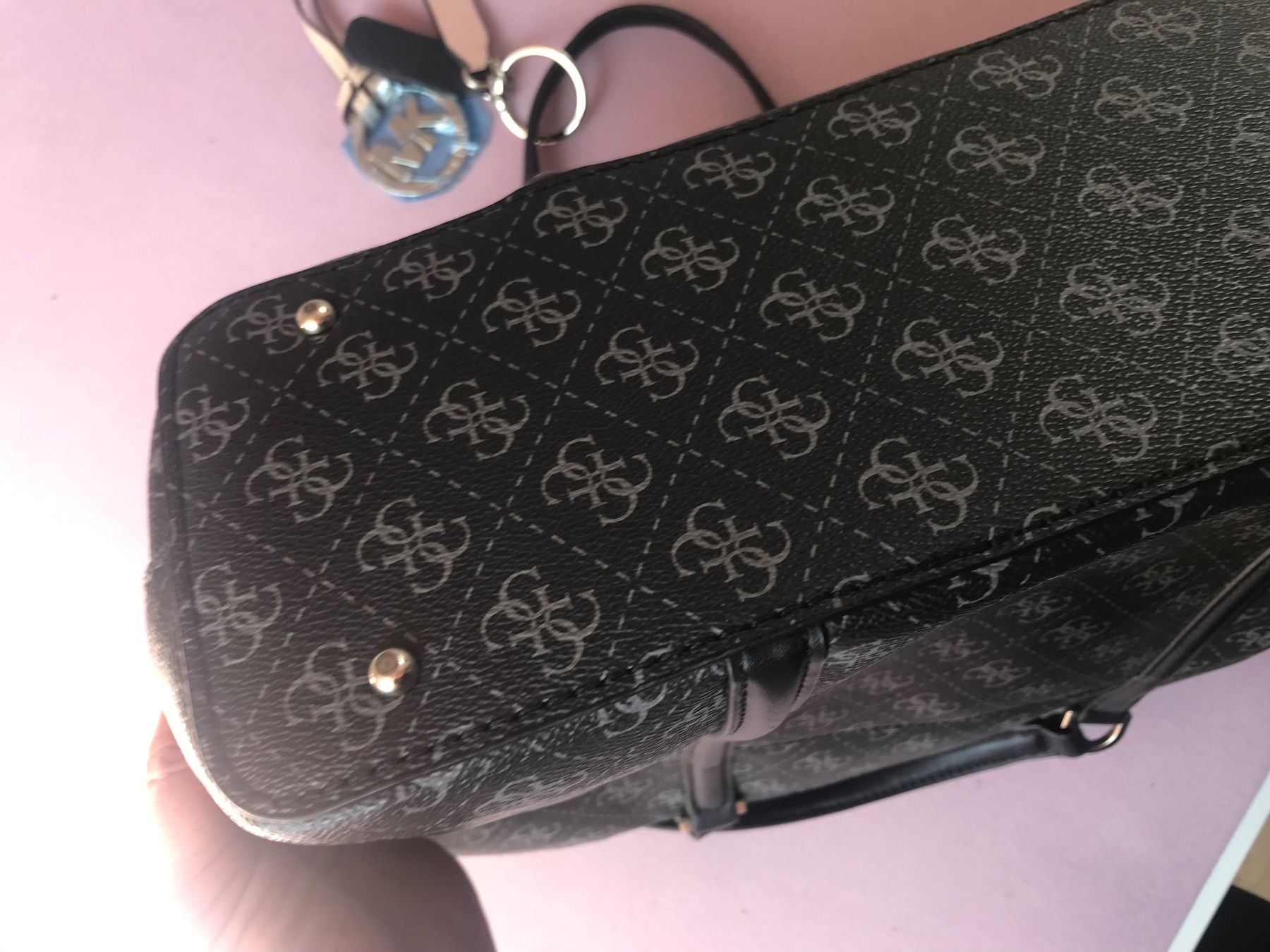 Guess Borse da donna: Guess Tasche – Nuovo (secondo la descrizione) da Oftringen venduto da mbc_b8vr 5