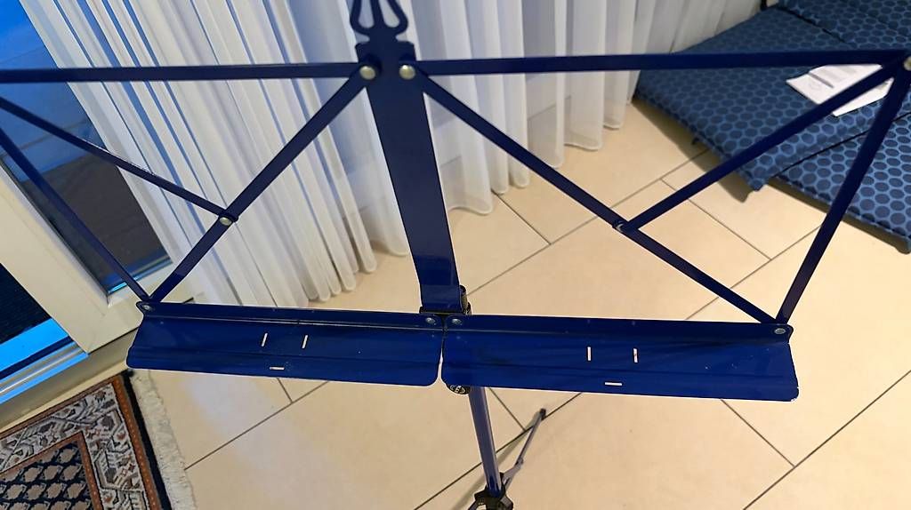 König & Meyer Supports pour instruments & partitions: Notenständer K&M blau – D'occasion à Wettingen par mir_6xct 3