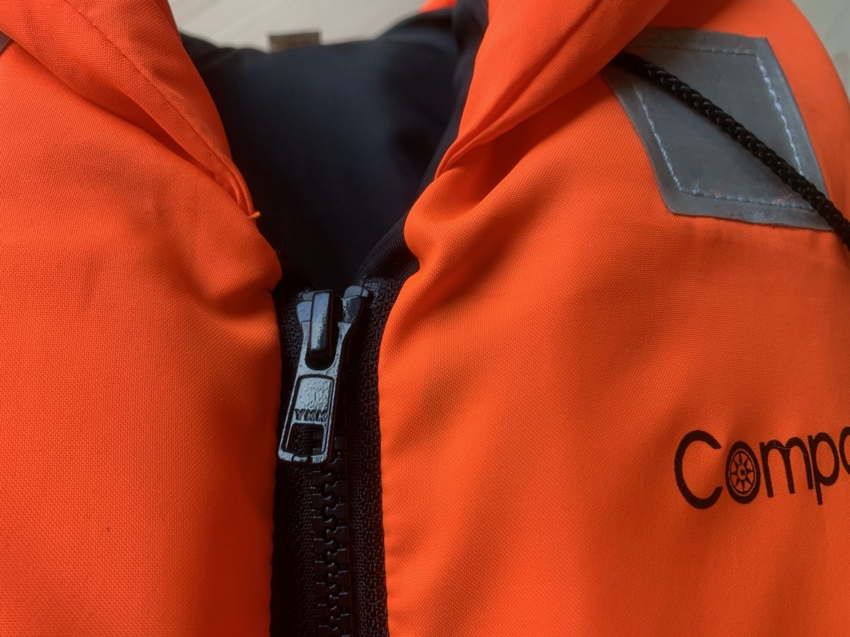 Giubbotti di salvataggio: Schwimmweste 20-30 kg – Usato da Biberist venduto da coffee13 3