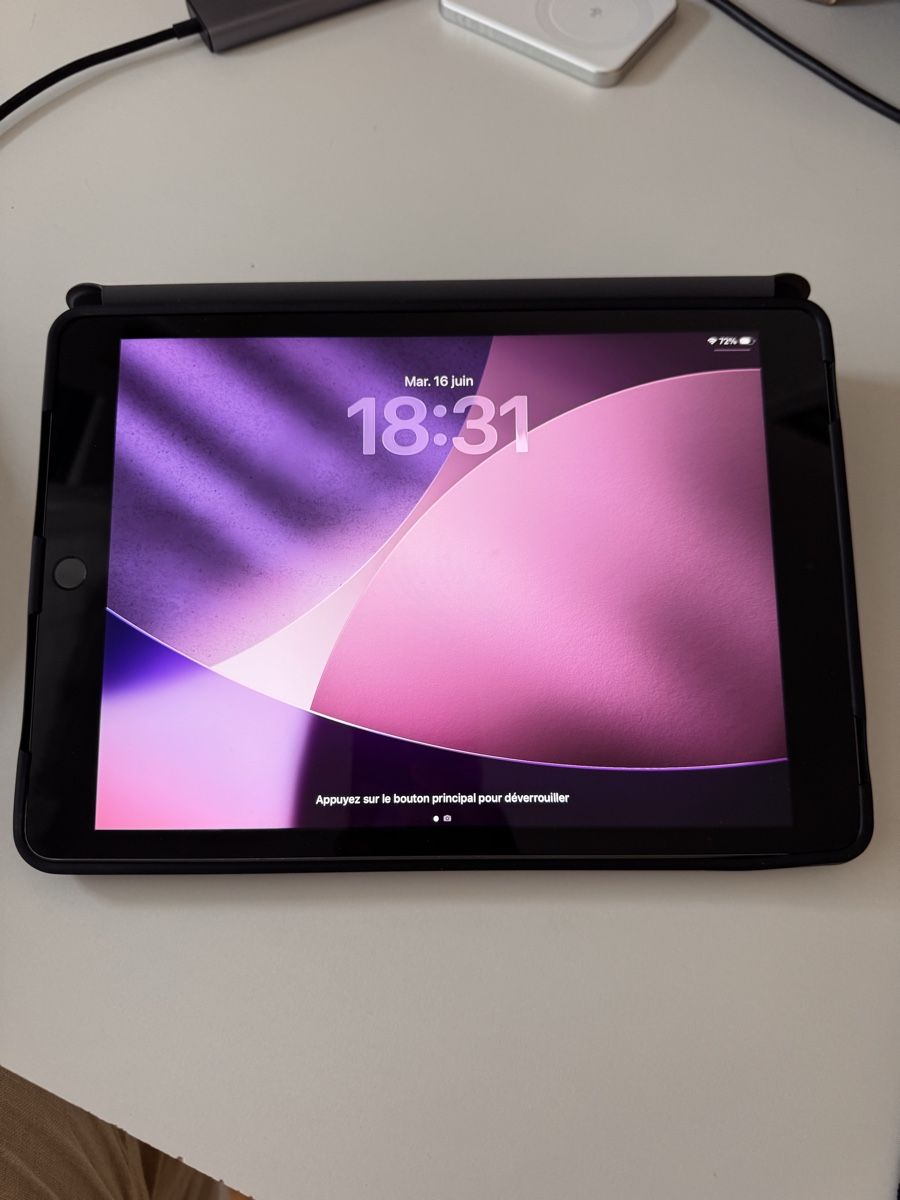 Apple Tablet PC: iPad 9h 64gb  – Gebraucht aus Morges von chr_w6nj 3