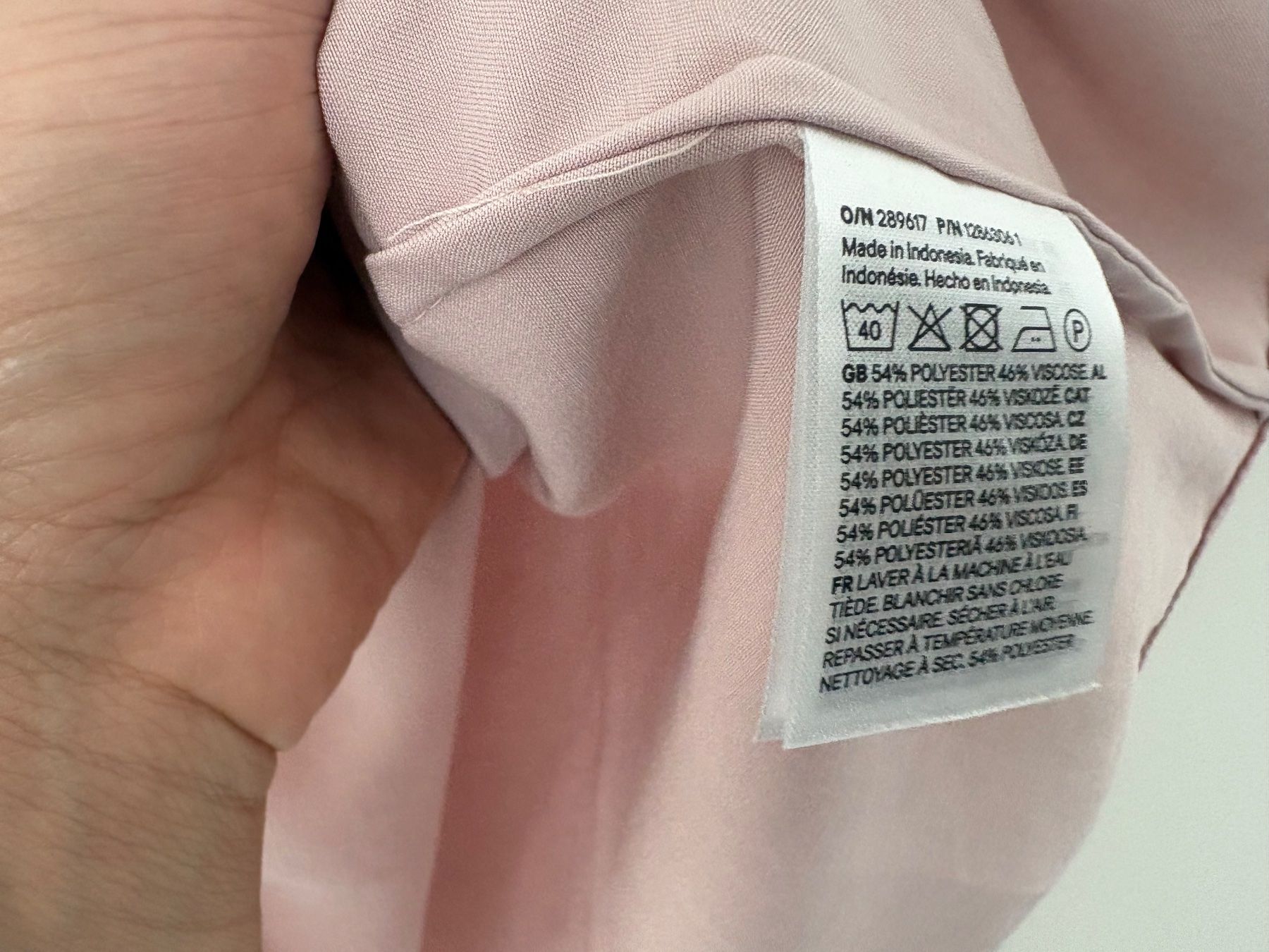 H&M Top: H&M Top - Size M - NEW – Nuovo (secondo la descrizione) da Muzzano venduto da Sidney_3 2