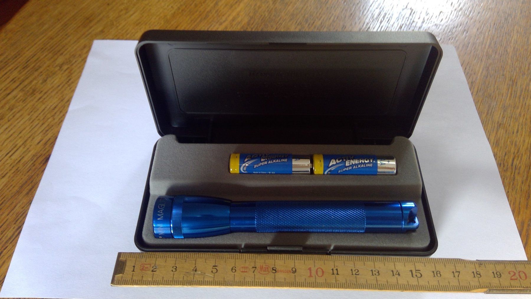 Lampade: Taschenlampe MINI MAGLITE - NEU – Nuovo (secondo la descrizione) da Richterswil venduto da Baggenstoss