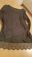 Pull léger taille XS marque Sisley dentelle sur le bas