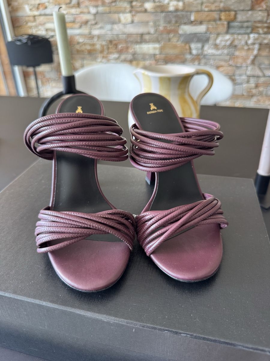 Scarpe da donna: Chaussures à talons Patrizia Pepe  – Nuovo e nell'imballaggio originale da Davos Platz venduto da taja2