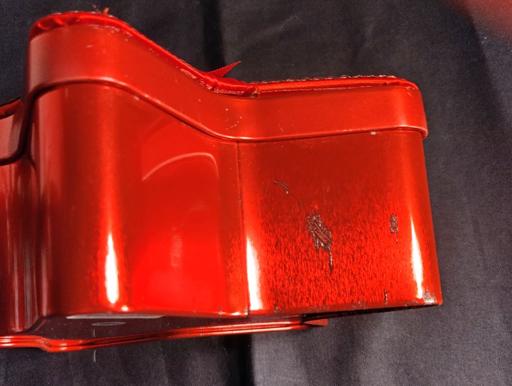 Sonstige Dekorationen & Accessoires: Blechbüchse Stern rot  mit Pailletten – Gebraucht aus Bellach von JingleCherry 3