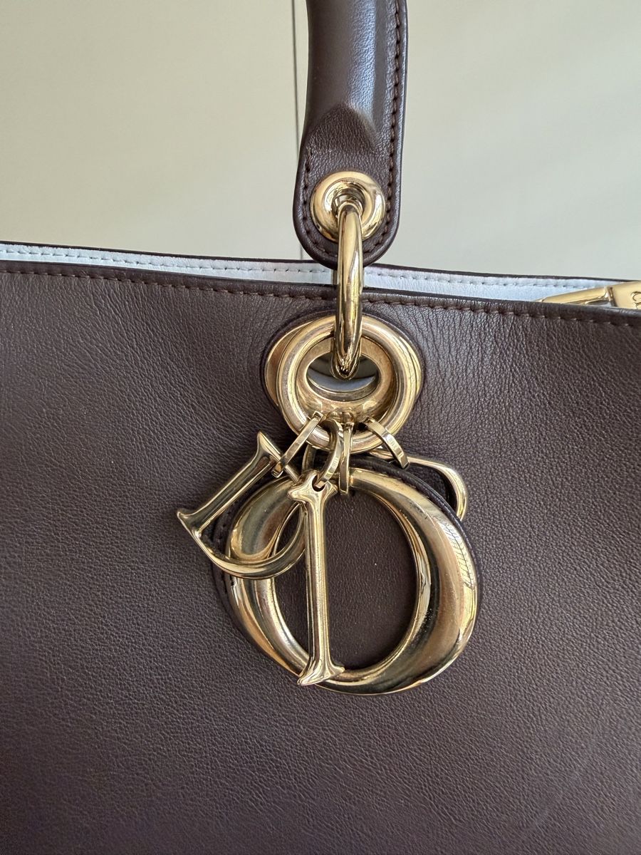 Dior Borse da donna: Sac iconique Diorissimo – Usato da Genève venduto da luc_5829 2