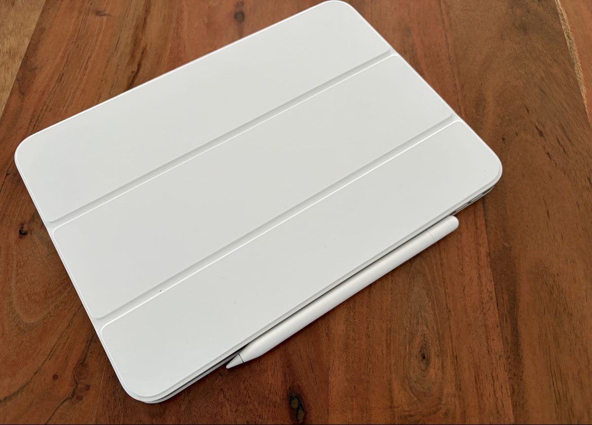 Apple Tablet PC: Apple iPad 10. Gen. 64GB + Apple Pencil USB-C + Smart Folio – Neu (gemäss Beschreibung) aus Gränichen von Makavelia 7