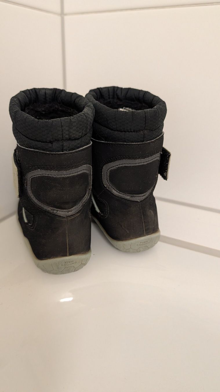Vivobarefoot Scarpe per ragazzi: Vivobarefoot Winterstiefel 27 – Usato da Adliswil venduto da edi_5m7l 1