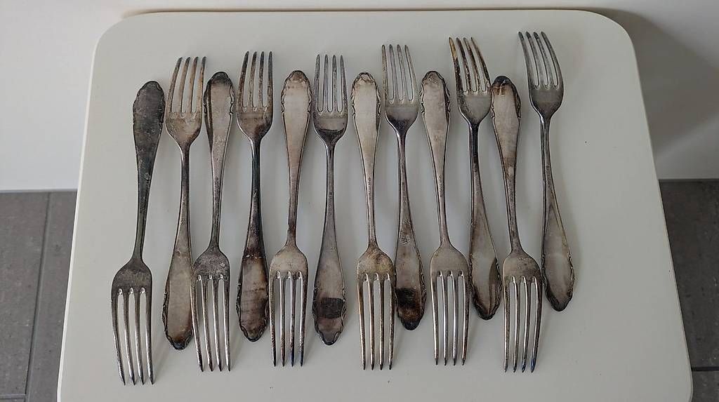 Bestecksets: Altes Besteck 36 Teilig (versilbert) – Gebraucht aus Bäretswil von Ober-Land 3