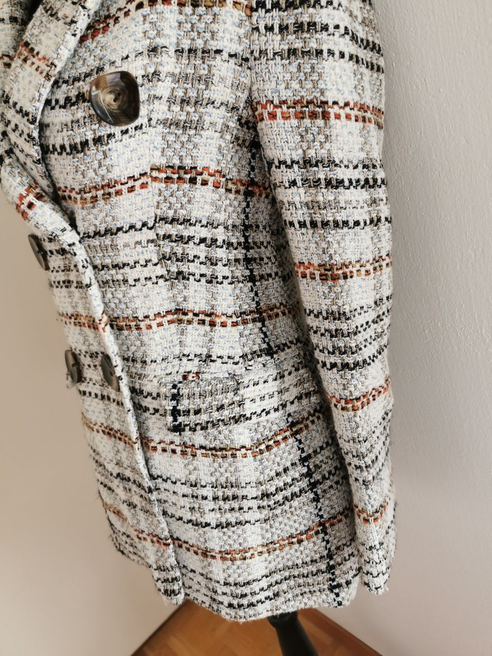 Zara Cappotti: Bouclé Mantel Zara Gr. XS – Usato da Stäfa venduto da flamingo_17 4