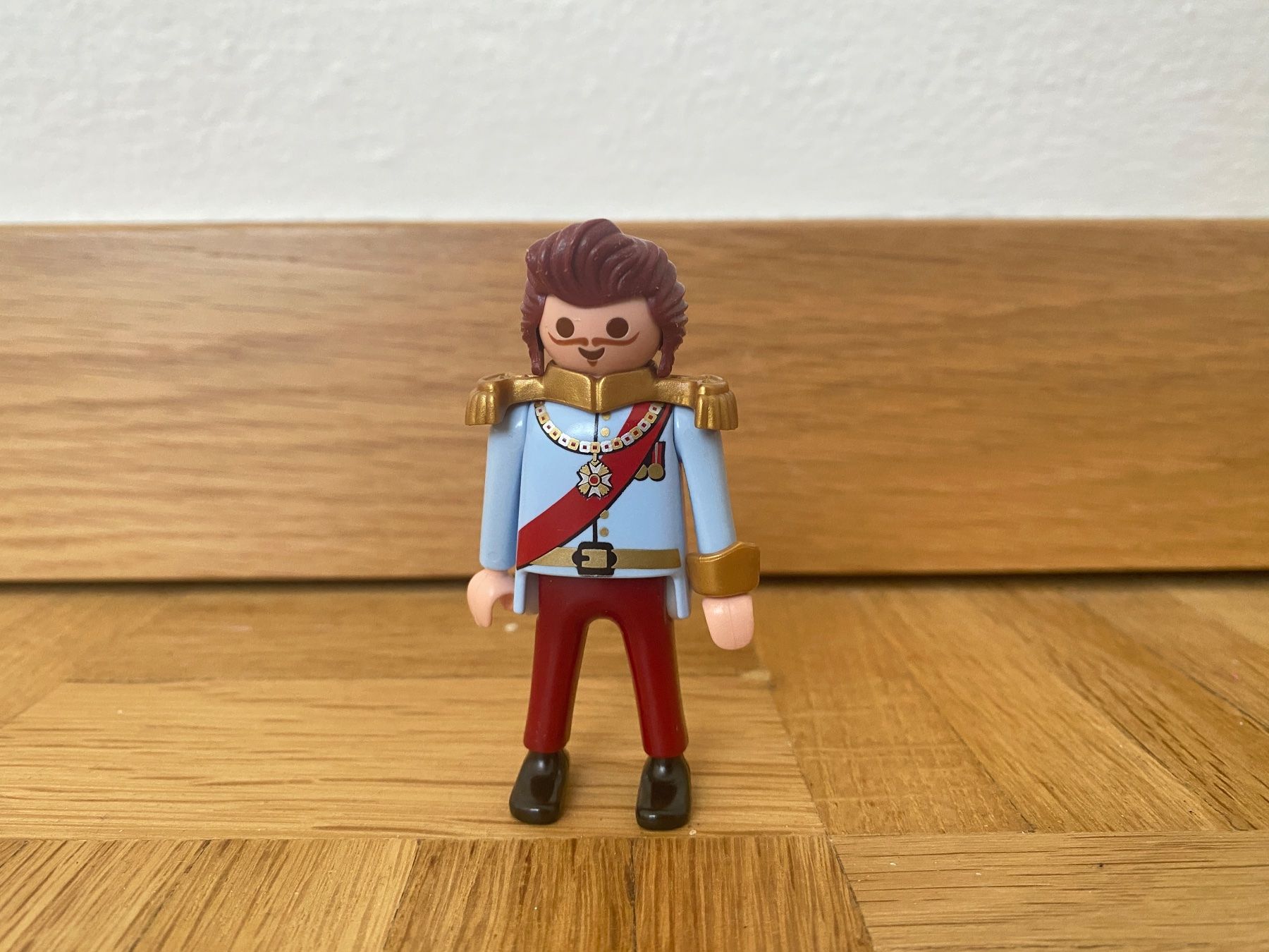 Playmobil Spielzeuge: Playmobil Figuren Set – Gebraucht aus Bern von villalobos 2