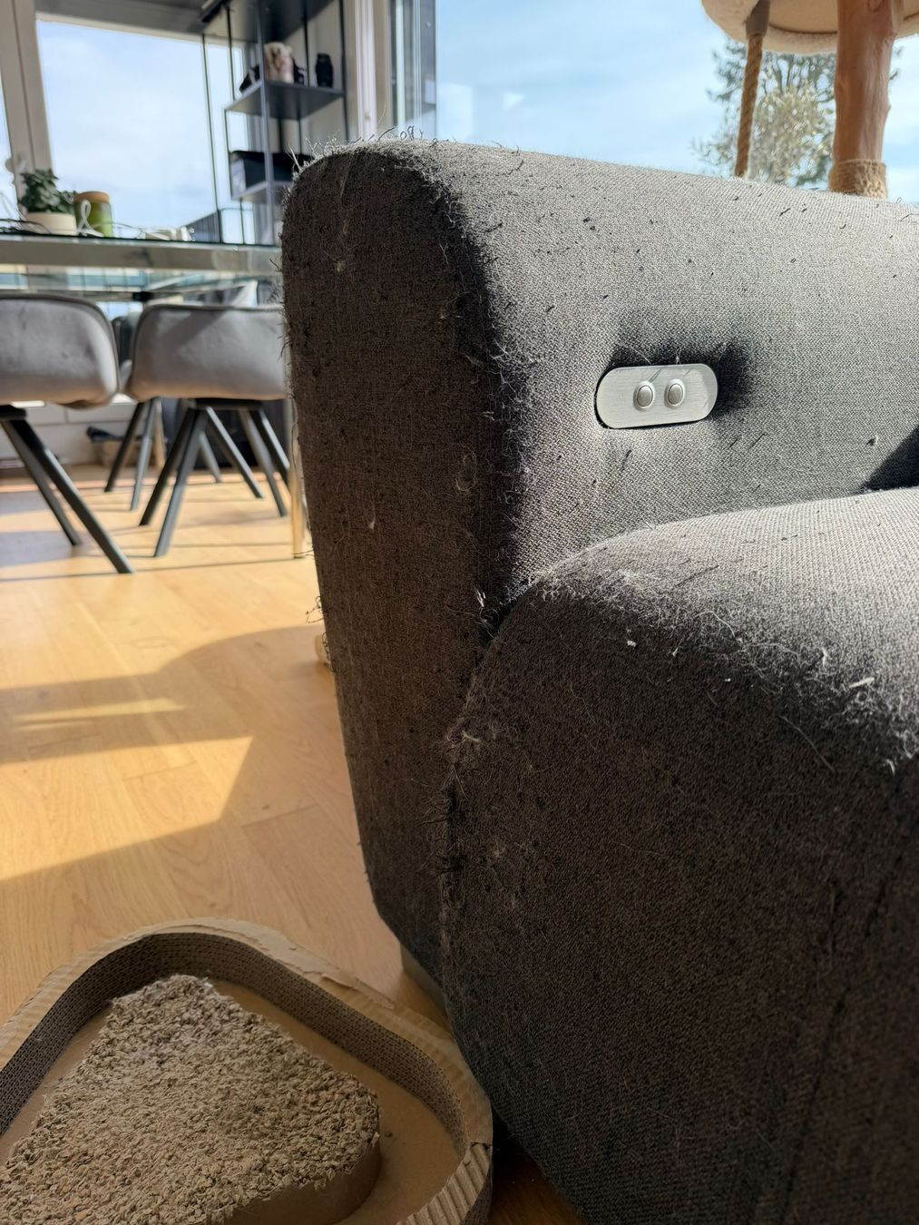 Divani: Gemütliches Ecksofa mit Relaxfunktion – Usato da Wabern venduto da konbini 1