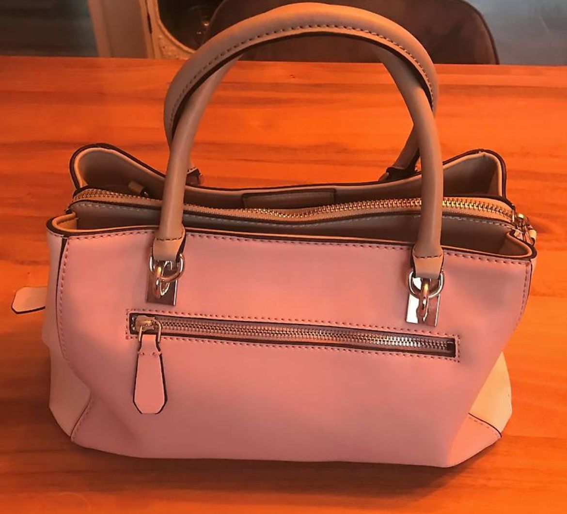 Borse da donna: GUESS  Handtasche – Usato da Altstätten SG venduto da Nik2009 1