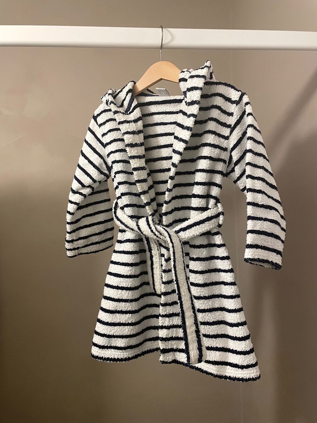 Petit Bateau Accappatoi: Petit Bateau Bademantel Gr. 104 / 4 ans – Usato da Grellingen venduto da dinge