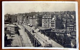 Lausanne - Le Grand-Pont avec tram. Animée. 1928