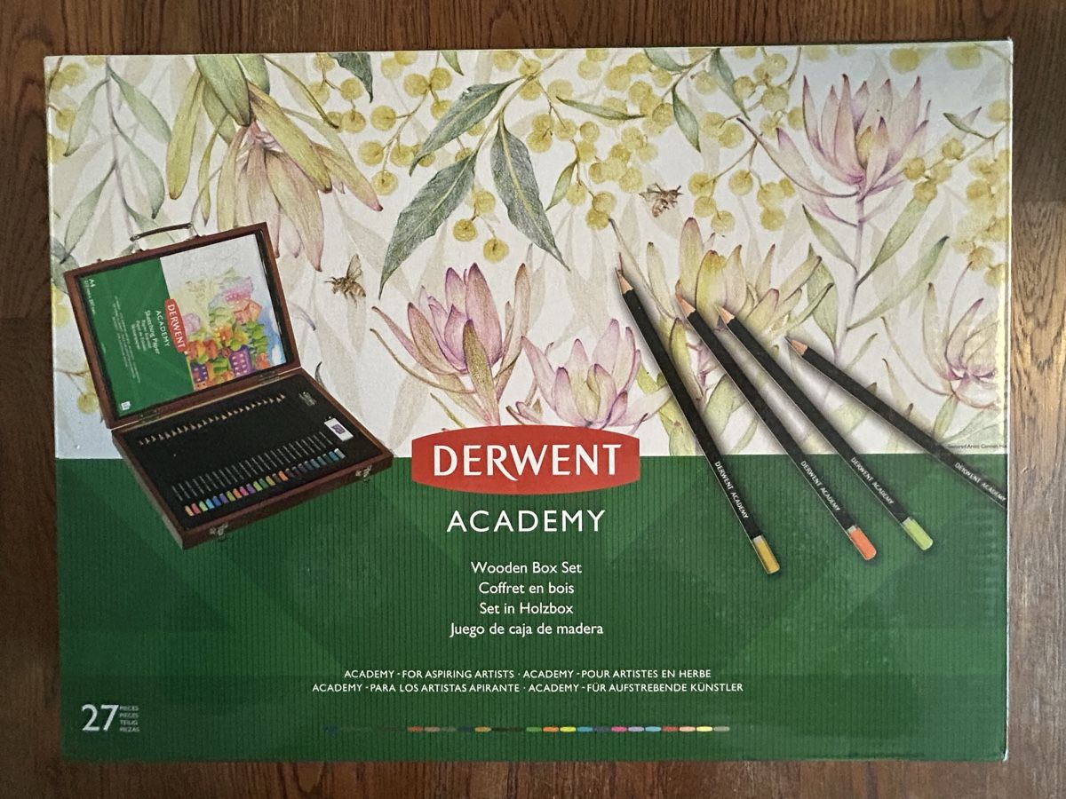 Colori: Derwent Academy Holzkasten Set mit Stiften – Nuovo e nell'imballaggio originale da Wolhusen venduto da eve_m6cg