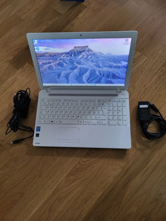 PC Portable Toshiba Satellite P200-1JZ pour pièces ou à compléter