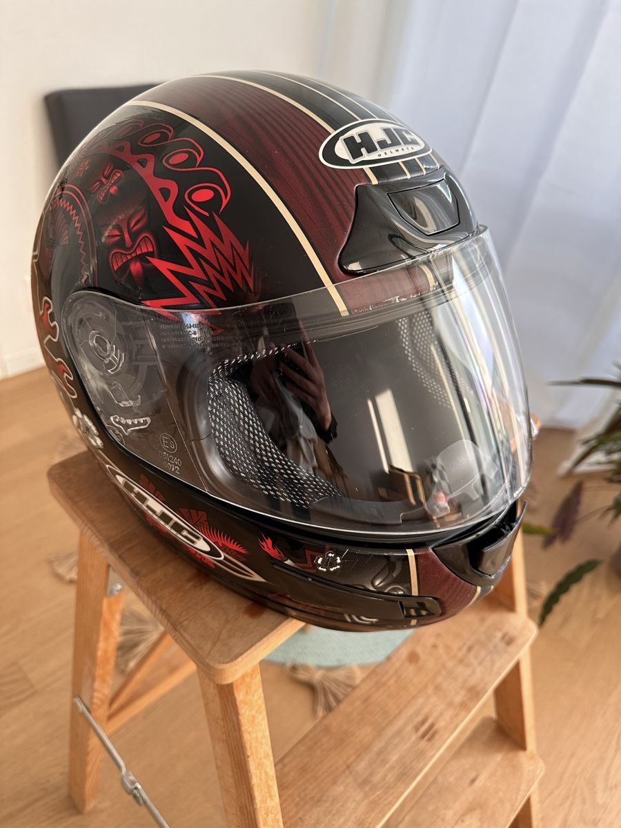 HJC Caschi & visiere: HJC Motorradhelm Grösse M, Tiki Design – Nuovo (secondo la descrizione) da Oberurnen venduto da jasmin2fel
