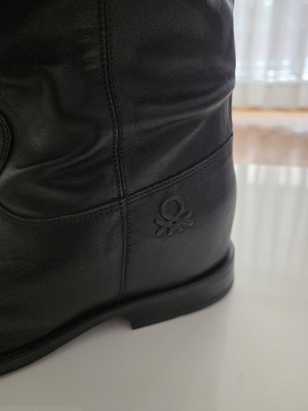 Benetton Scarpe da donna: Benetton bottes noires neuves – Nuovo e nell'imballaggio originale da Yverdon-les-Bains venduto da enzine 1