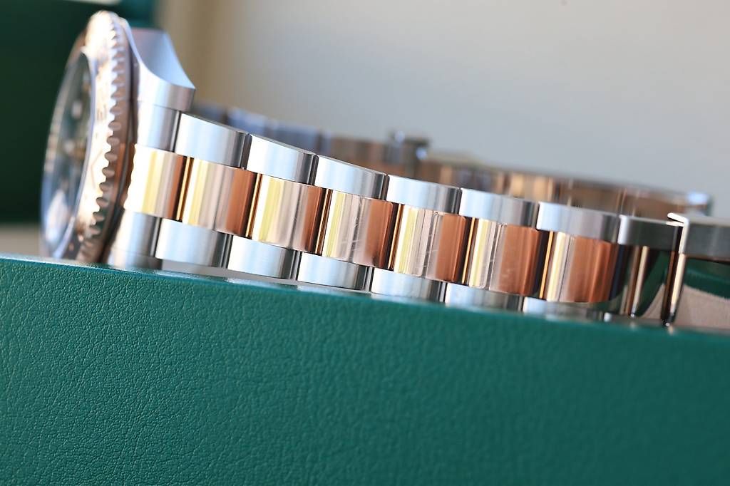 Rolex Montres: Rolex GMT Master 126711CHNR Rootbeer – D'occasion à Wollerau par RekociTimepieceGmbH 1