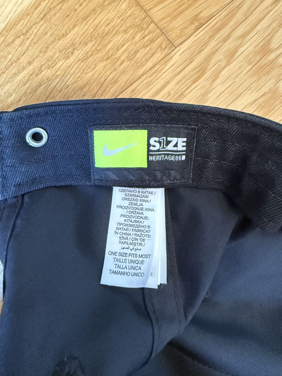 Nike Sonstige Kleidung & Accessoires: Nike Cap, one size – Gebraucht aus Lyss von Schuschuu. 2