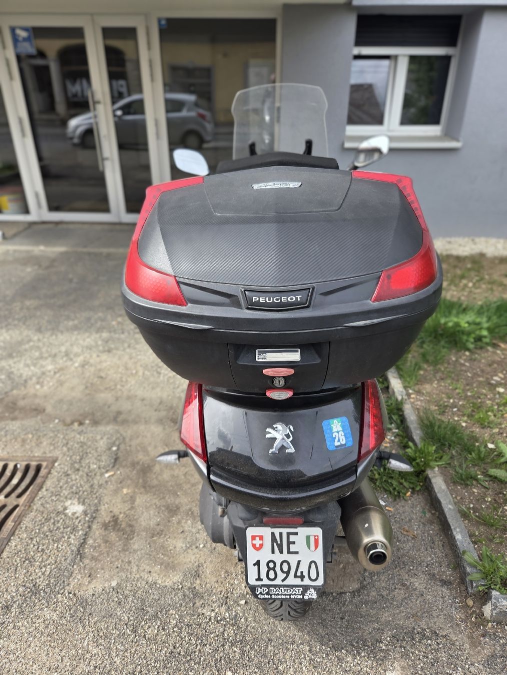 Peugeot Scooter: Peugeot Metropolis 400RS – Usato da La Chaux-de-Fonds venduto da tan_hk7p 5