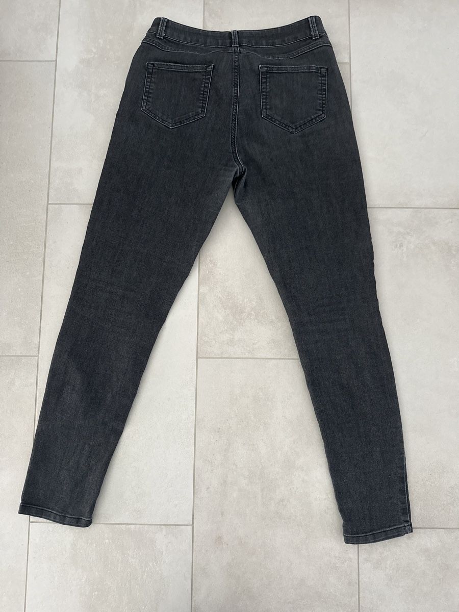Jeans: Avant Premiere Damen Jeans grau – Usato da Zug venduto da Hehe 5