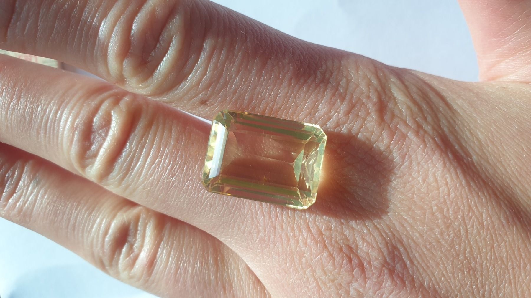 Pietre preziose: Quartz citrine jaune taillé - 20,8 ct – Nuovo (secondo la descrizione) da St-Cergue venduto da cal_wsm9 4