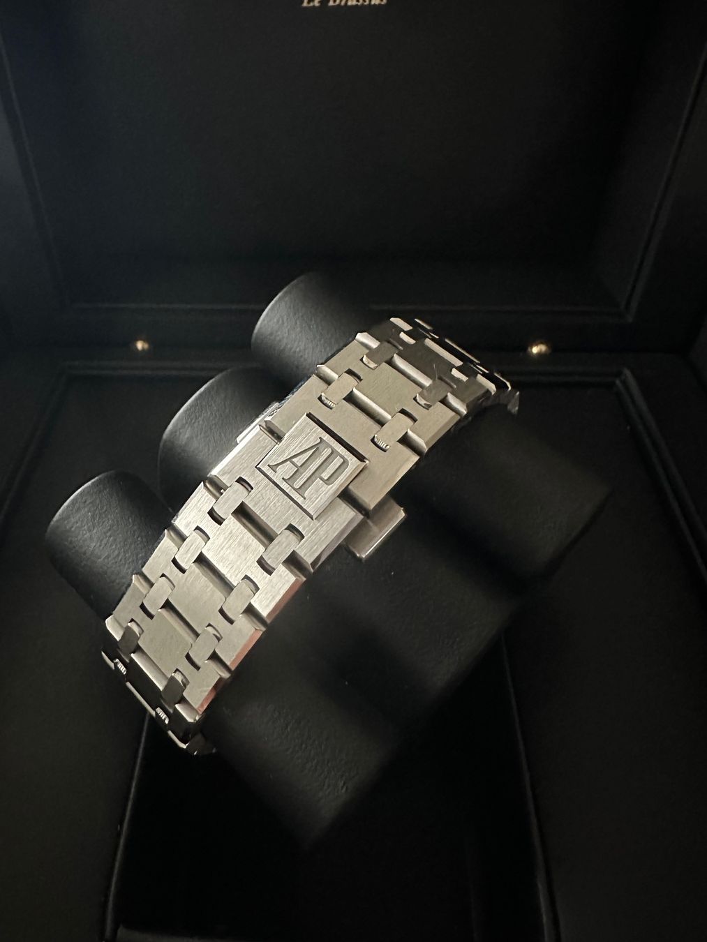 Audemars Piguet Orologi: Audemars Piguet Royal Oak - Ref. 15450st – Usato da Genève venduto da SovereignWatch 4
