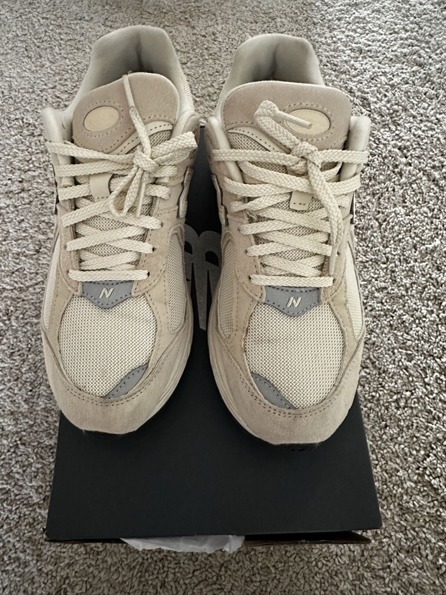 New Balance Scarpe da uomo: Basket New balance beige – Usato da Evilard venduto da zoe.mrsg 1