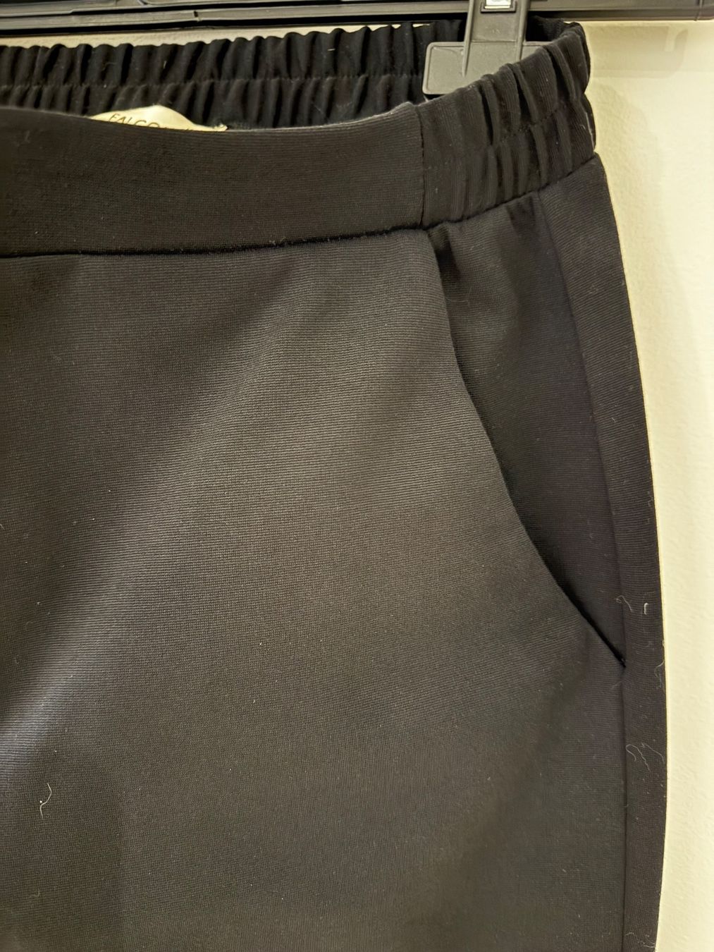 Falconeri Hosen: Falconeri pantaloni – Gebraucht aus Massagno von cha_gkq7 3