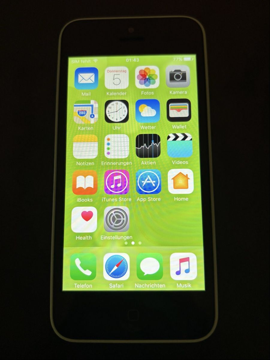 Apple Handys / Smartphones: iPhone 5c | 8 GB | iOS 10.1 – Gebraucht aus Basel von dav_9vty 1