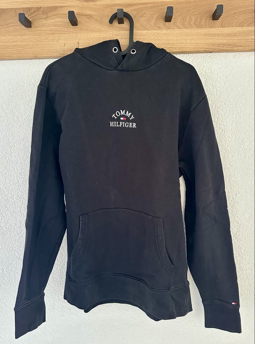 Tommy Hilfiger Maglioni & Felpe: Tommy Hilfiger Kapuzenpullover schwarz Herren L – Usato da Bubendorf venduto da nebraska15