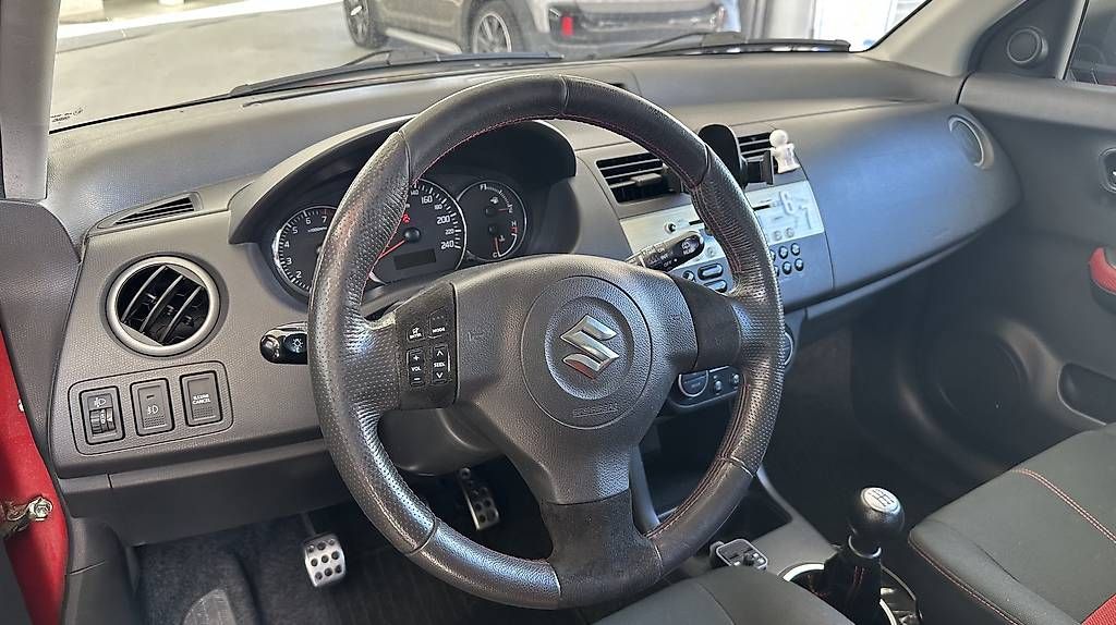 Automobili: Suzuki Swift Sport 2007 – Usato da Chur venduto da orqndo 4