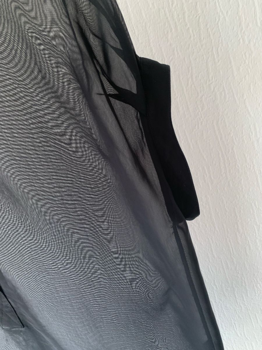 Chemisiers: Chemise noire transparente taille S – D'occasion à Lausanne par Xiaoxi 5
