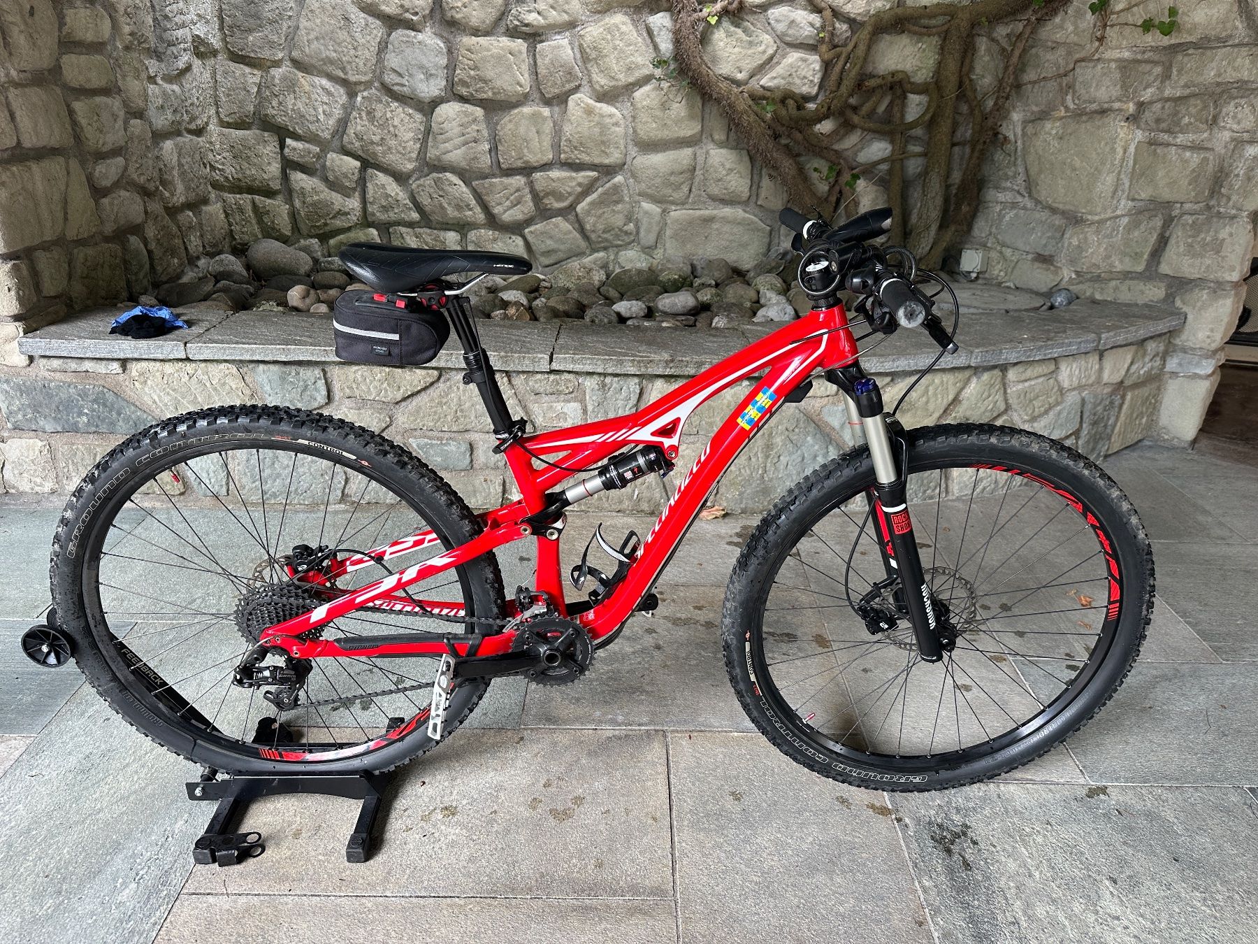 Specialized Biciclette: Specialized Comp, Rot-Weiss, Grösse S – Usato da Dierikon venduto da ayd_jgl2