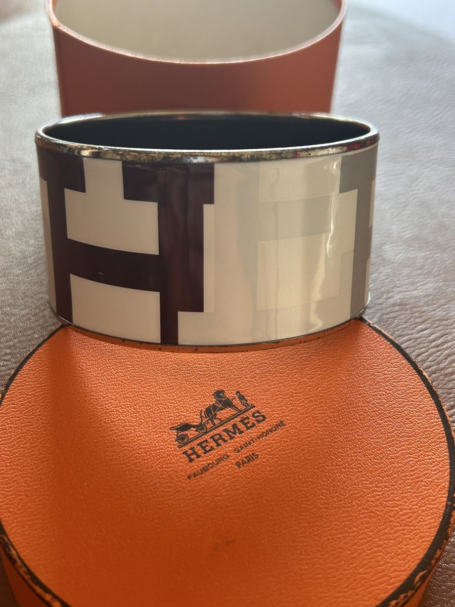 Hermès Armbänder & -reifen: bracelet jonc en émail Hermès – Gebraucht aus St-Cergue von pinkgreen 2