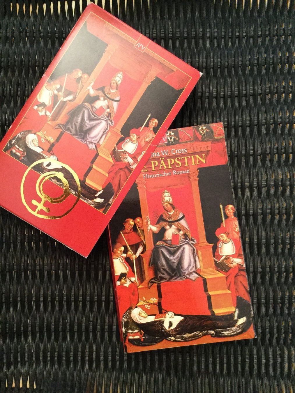 Bücher: Donna W. Cross: Die Päpstin – Gebraucht aus Luzern von Einh0rn 2