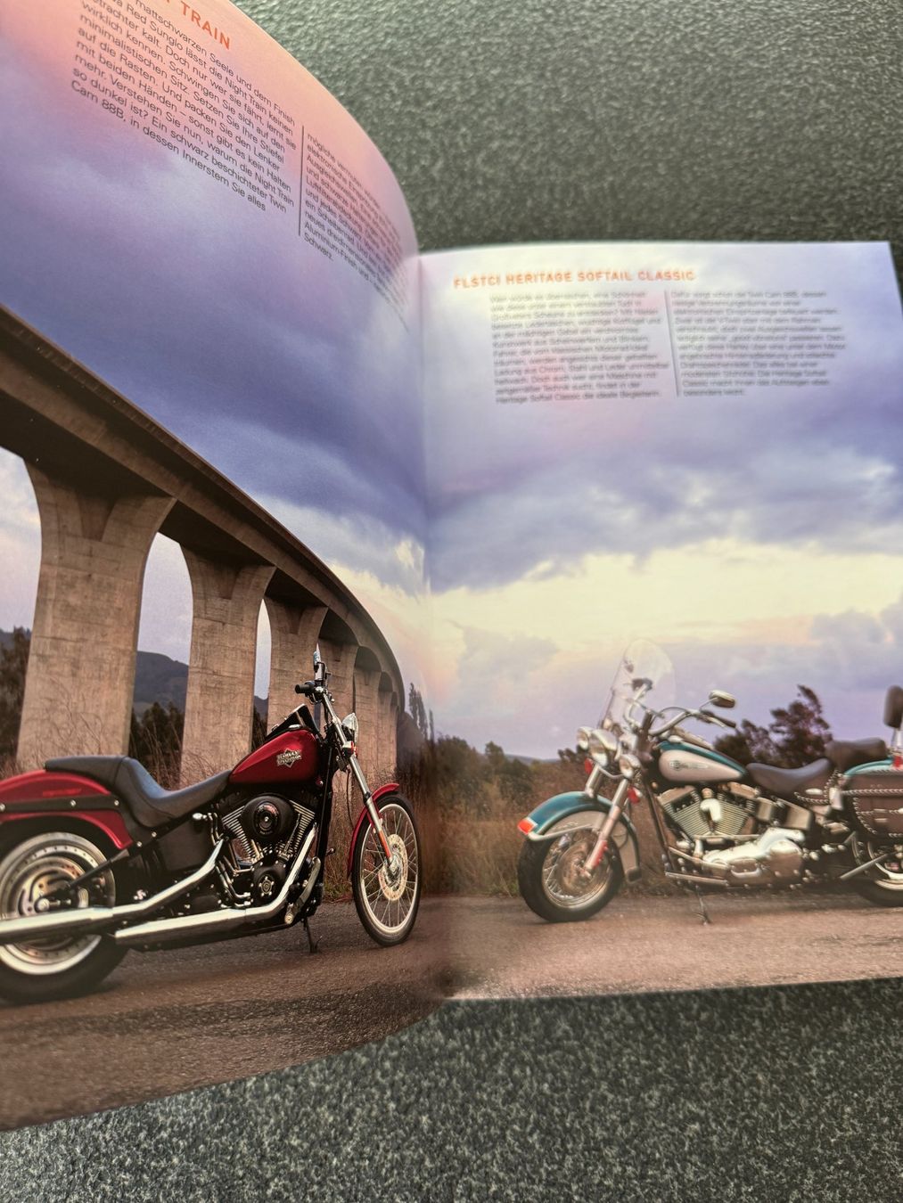 Documenti: Harley-Davidson Katalog, Broschüre, Prospekt von 2004 – Usato da Niederhasli venduto da Berno 4