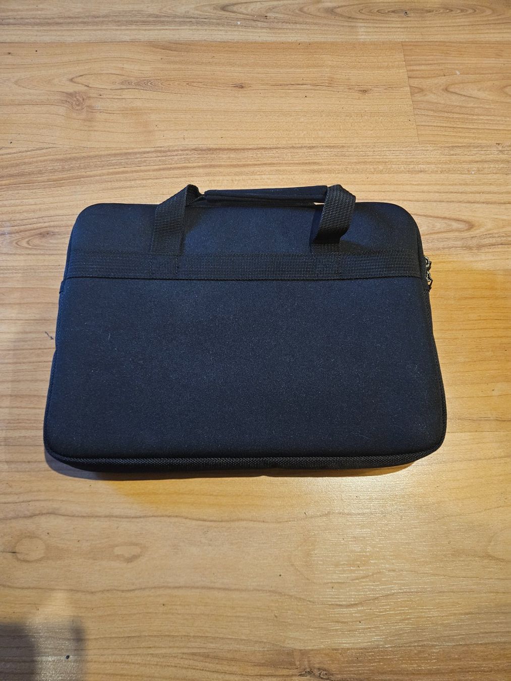 Borse: Sacoche pour tablette et ordinateur - Comme neuve – Usato da Ecoteaux venduto da floom 1