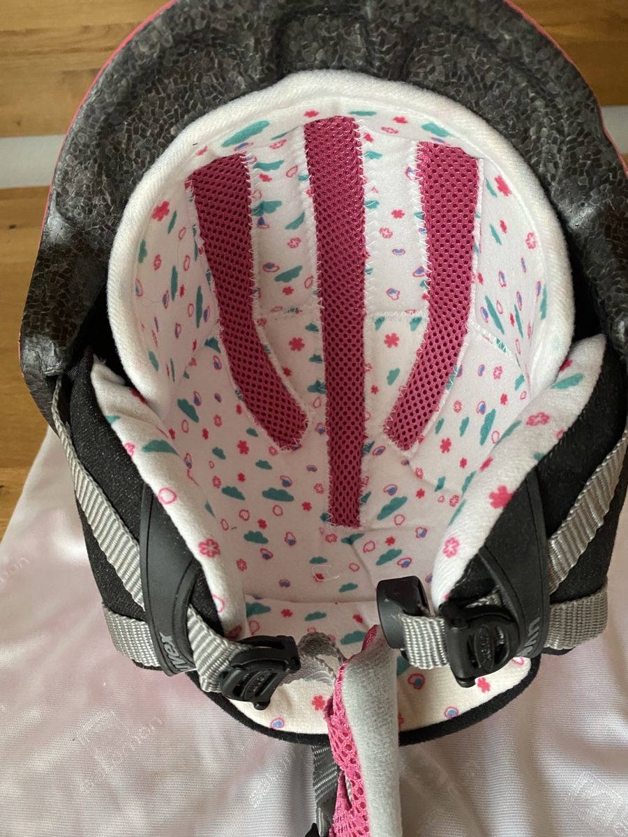 Uvex Casques: Uvex Skihelm Kinder / 51-55cm – D'occasion à Herzogenbuchsee par Christen3 2