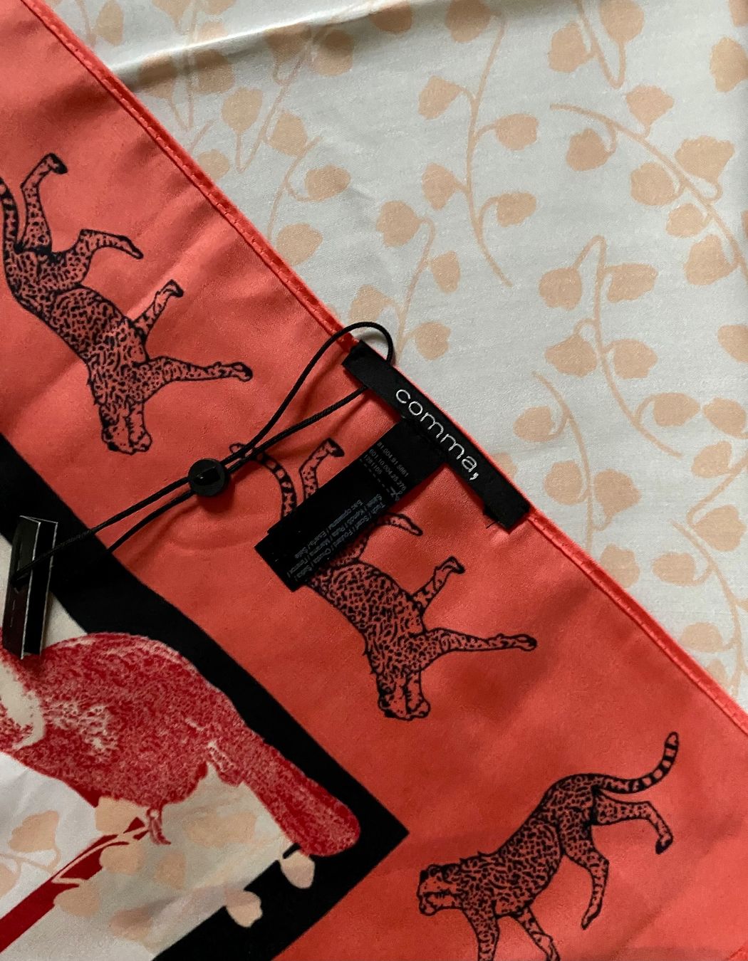Comma Foulards, Tücher & Schals: COMMA SCHAL - neu - – Neu (gemäss Beschreibung) aus Jona von vanessasupermarket20 6