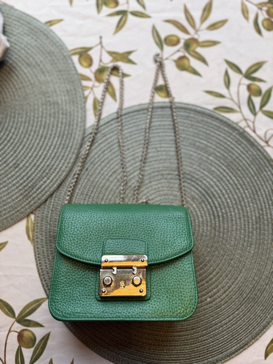 Borse da donna: Green cross bag – Usato da Pully venduto da vik_2mrb 1