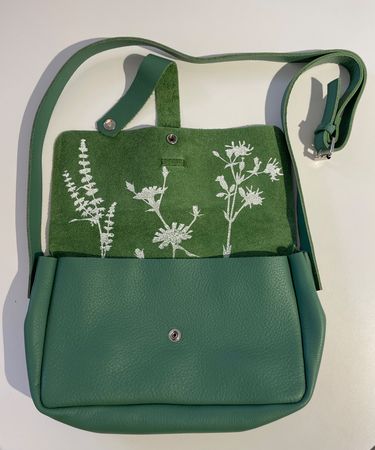 Keecie / Bag, Picking Flowers Medium, Forest
