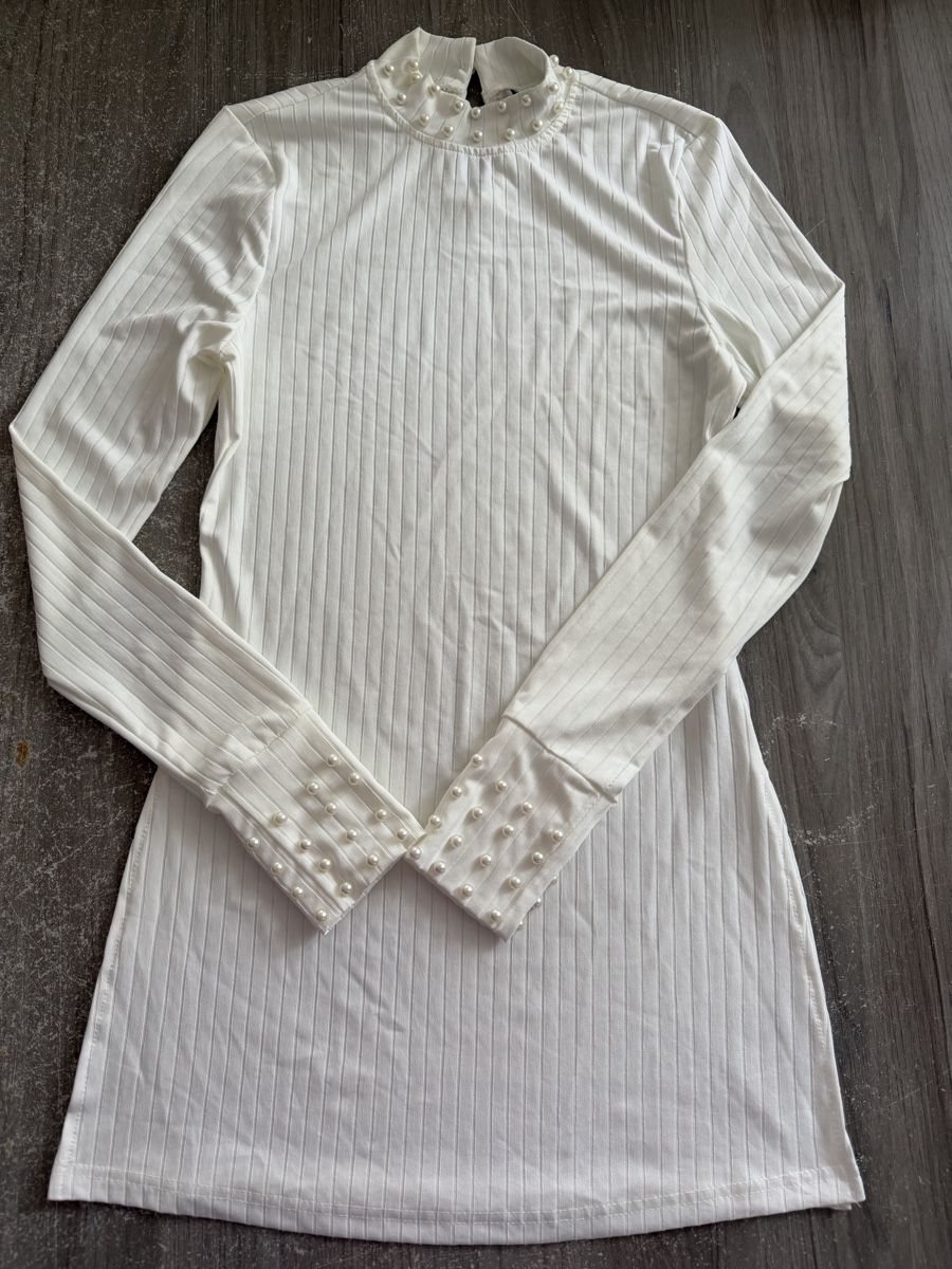 Shein Kleiderpakete: Weißer Shein Langpullover mit Perlen, Größe S - Neu! – Neu (gemäss Beschreibung) aus Galmiz von Sharonlecchi