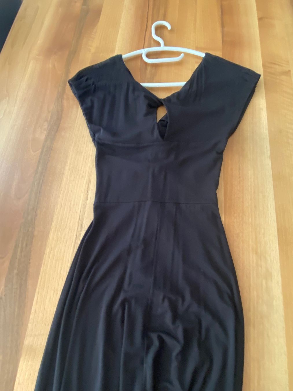 Kleider: Elegantes Sommerkleid, Grösse S – Gebraucht aus Eschenbach LU von beer05 1