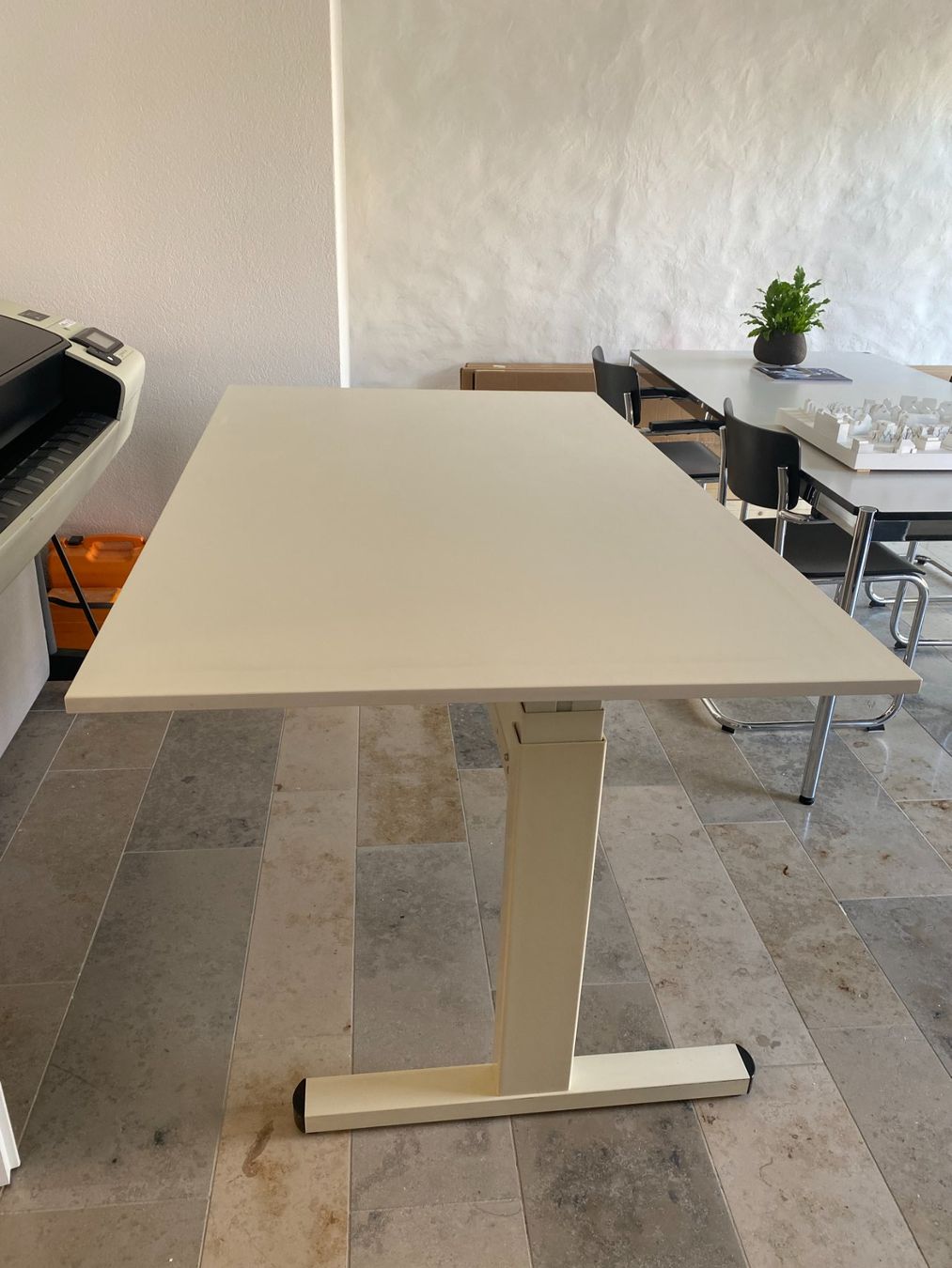 Scrivanie: Büro- oder Arbeitstisch – Usato da Höri venduto da Calla62 1