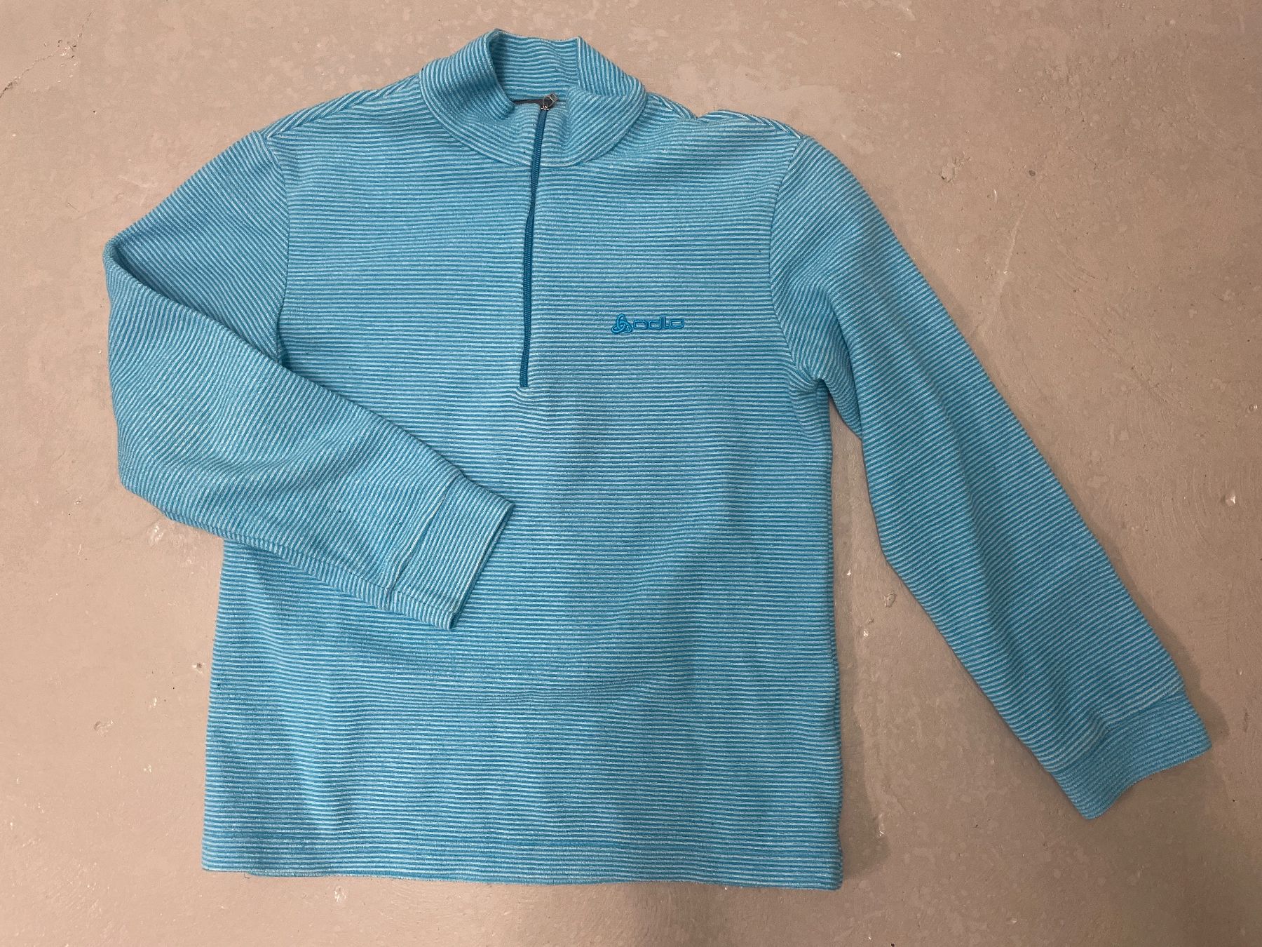 Odlo Pulls et sweat-shirts: Odlo Thermopullover Gr.128 – D'occasion à Horgen par Abeille80