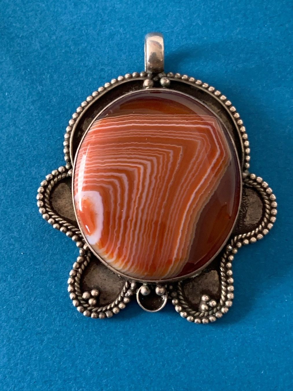 Pendentifs: Indisches Amulett JASPIS HAND – Neuf (Voir description) à Laufen par belleskulptur