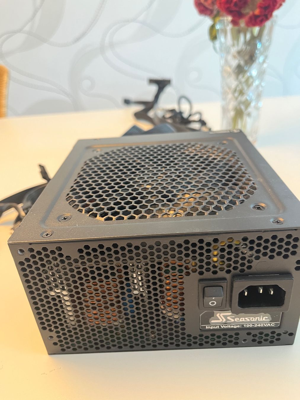 Seasonic Componenti elettronici: Seasonic Platinum SS-860XP2 Netzteil – Usato da Zürich venduto da qtv31